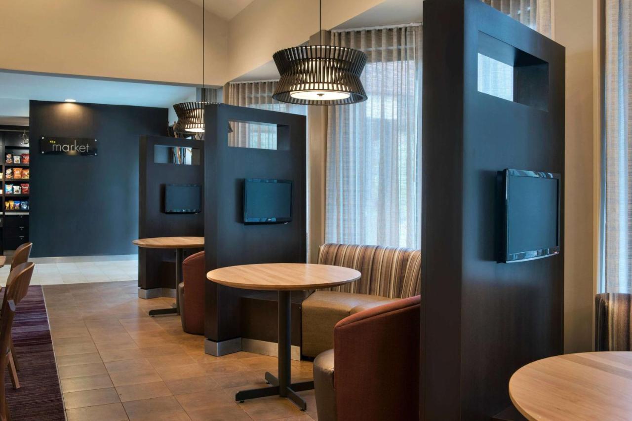 Sonesta Select Boston Stoughton Hotel Bagian luar foto