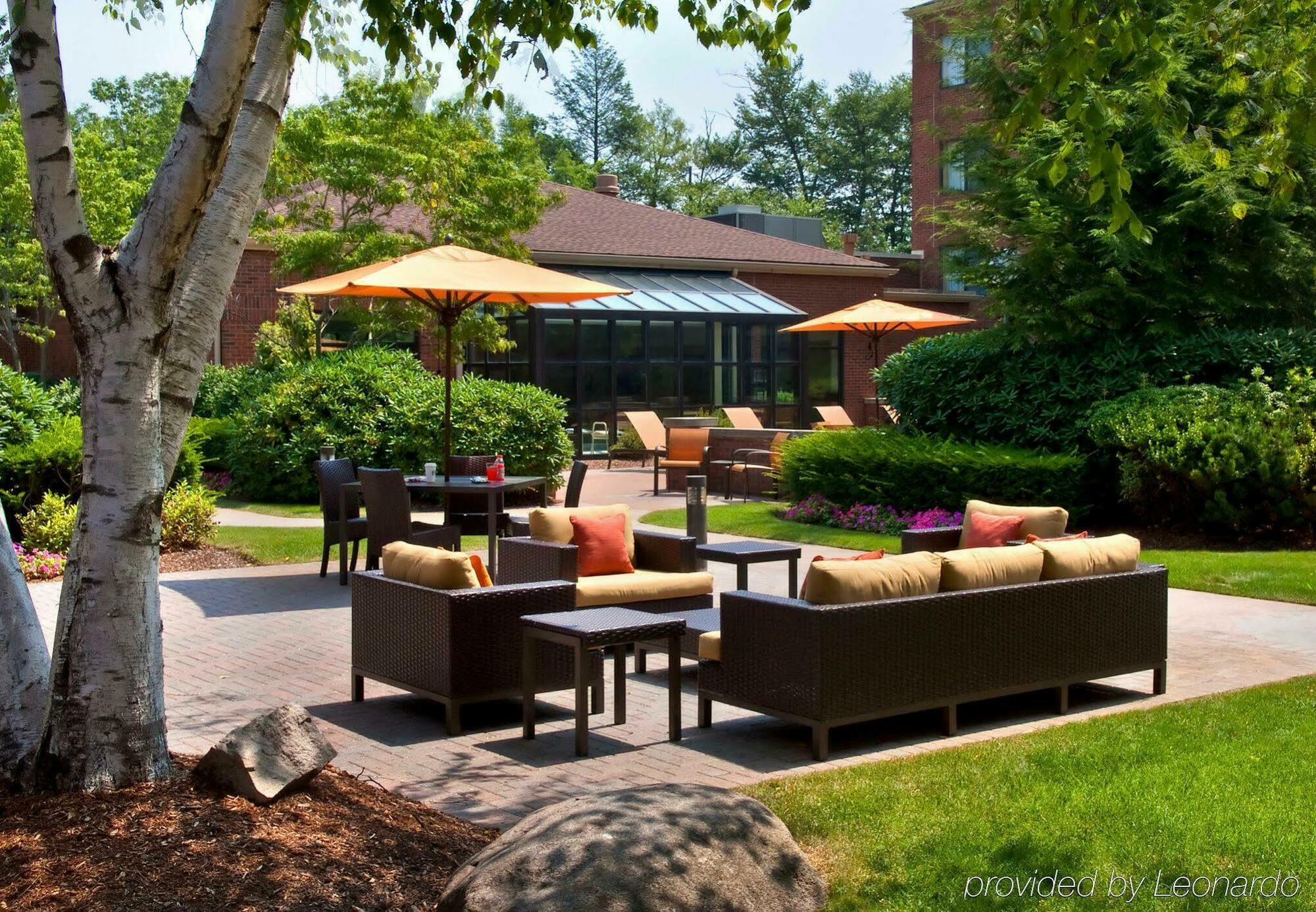 Sonesta Select Boston Stoughton Hotel Bagian luar foto